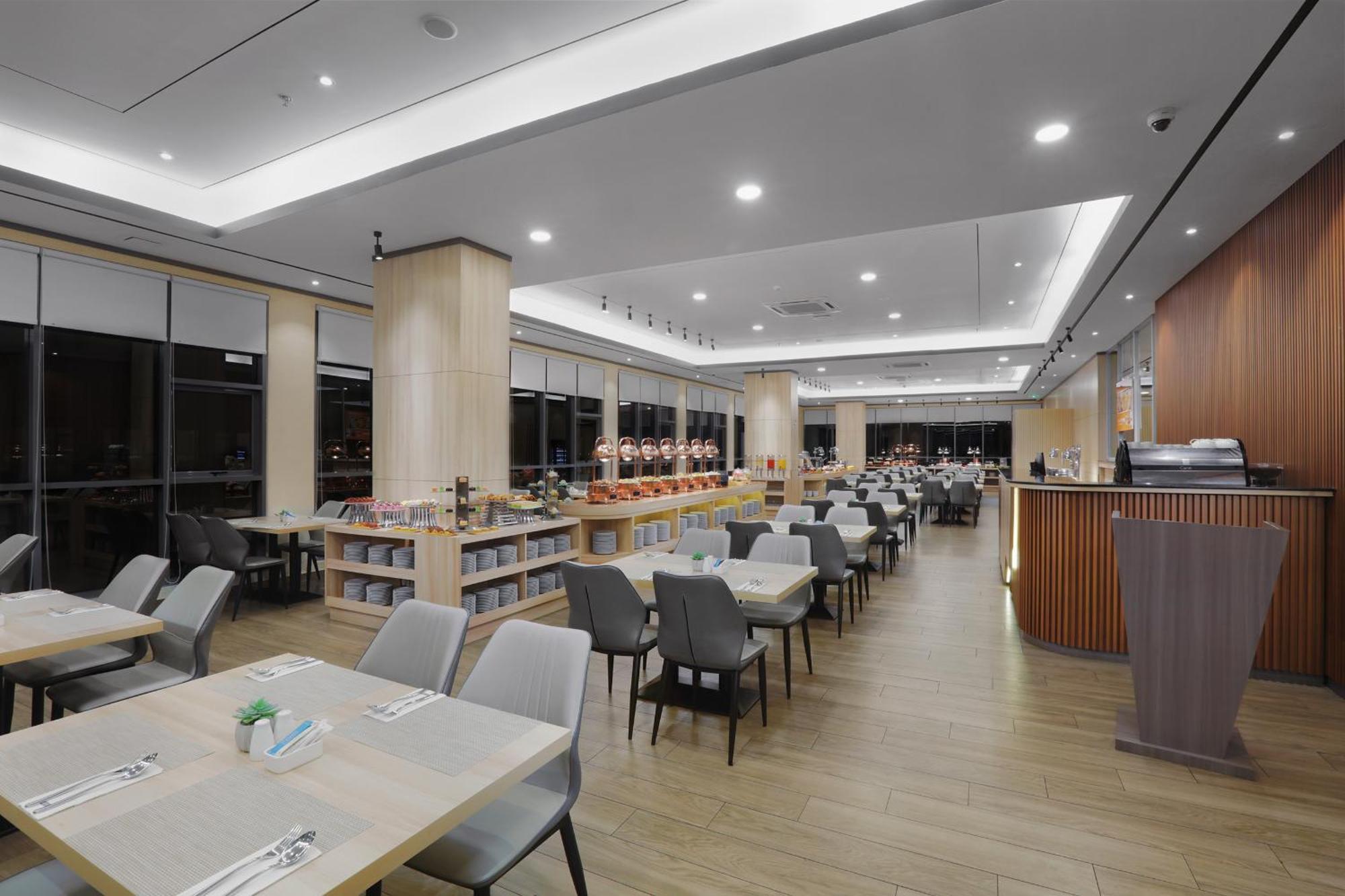 Hotel Harper Premier Nagoya Batam Exterior foto